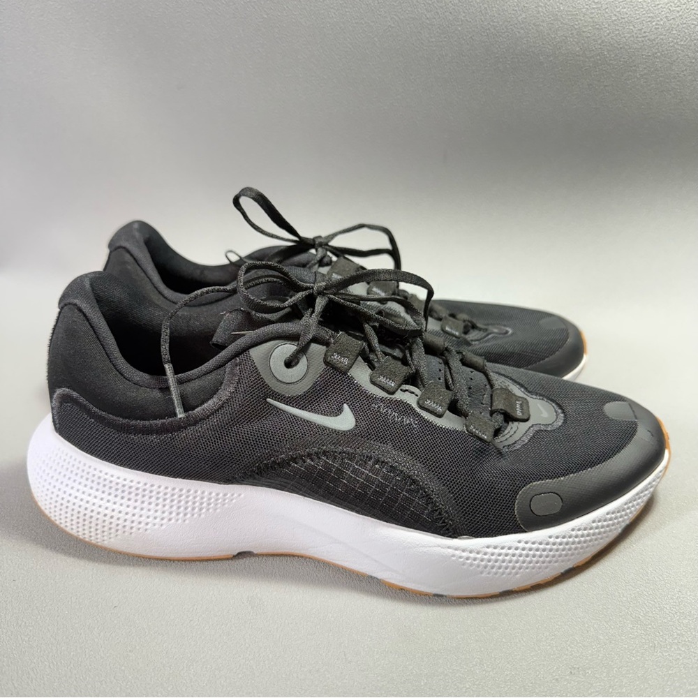 Nike Black and Gray React Escape Run 2 Running Shoes - Picture 2 of 11
